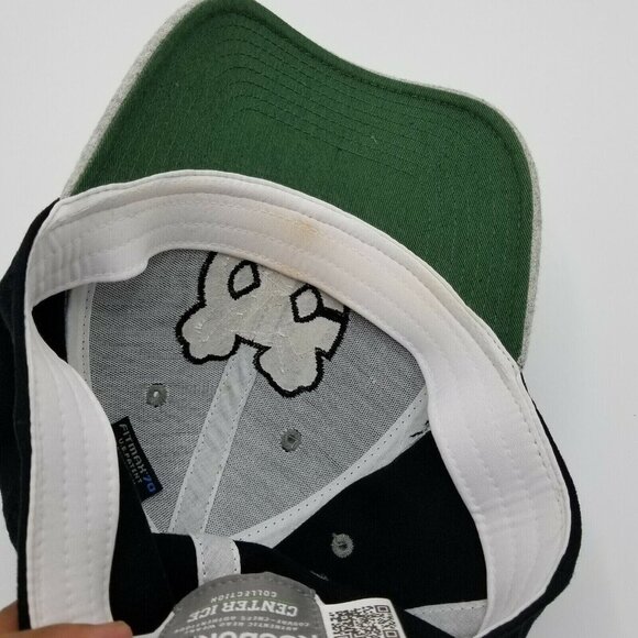 Chicago Blackhawks Rebook Cap Adult Hat Center Ice Collection Puff Logo S/M - Picture 5 of 6